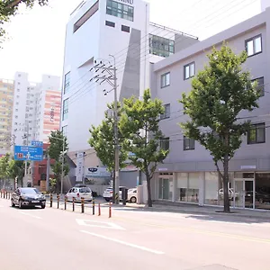 호텔 우드하우스, 부산광역시