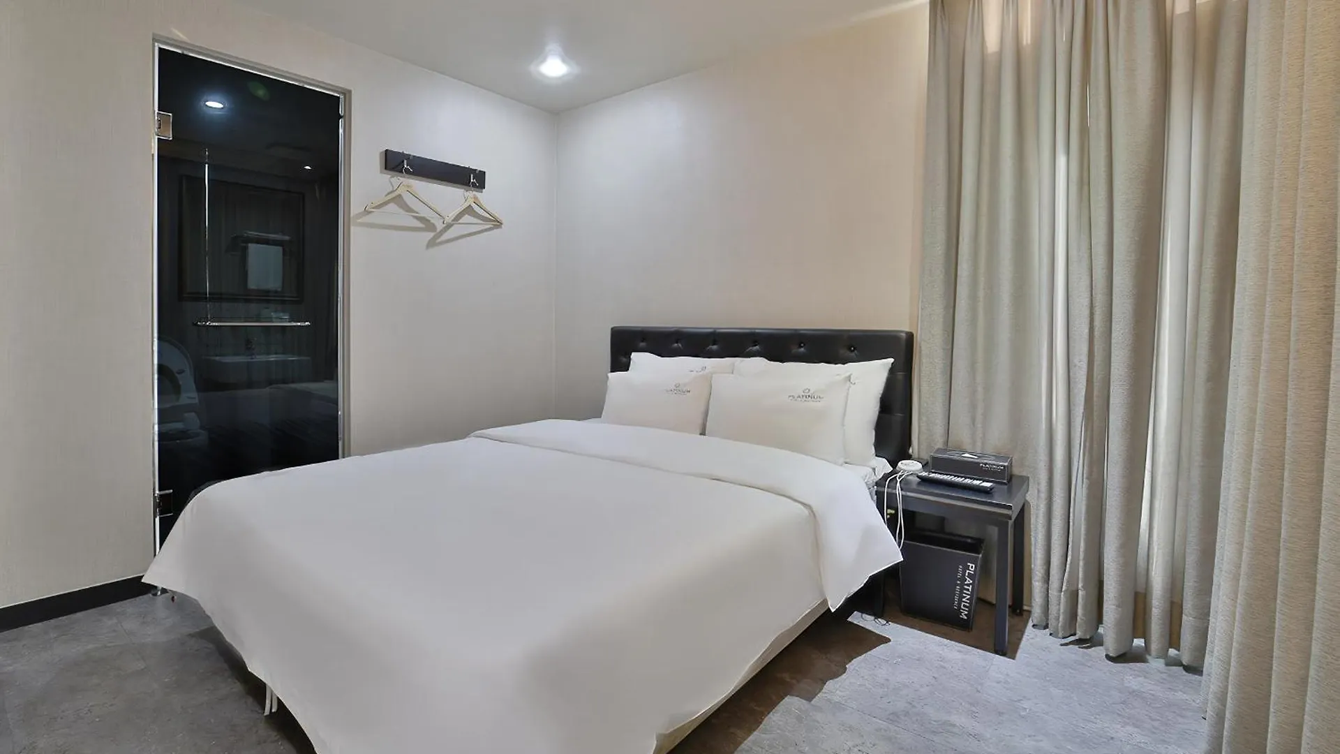 **  Busan Platinum Hotel Nampo Dél-Korea