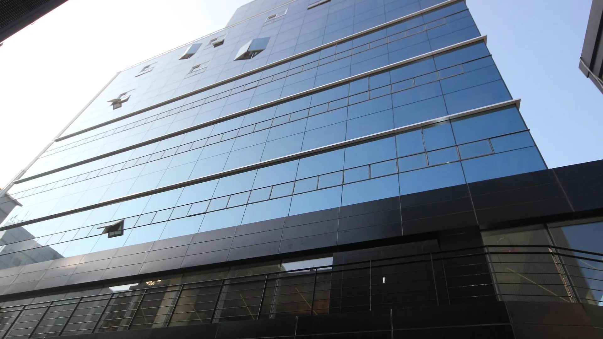 Busan Platinum Hotel Nampo 2*,
