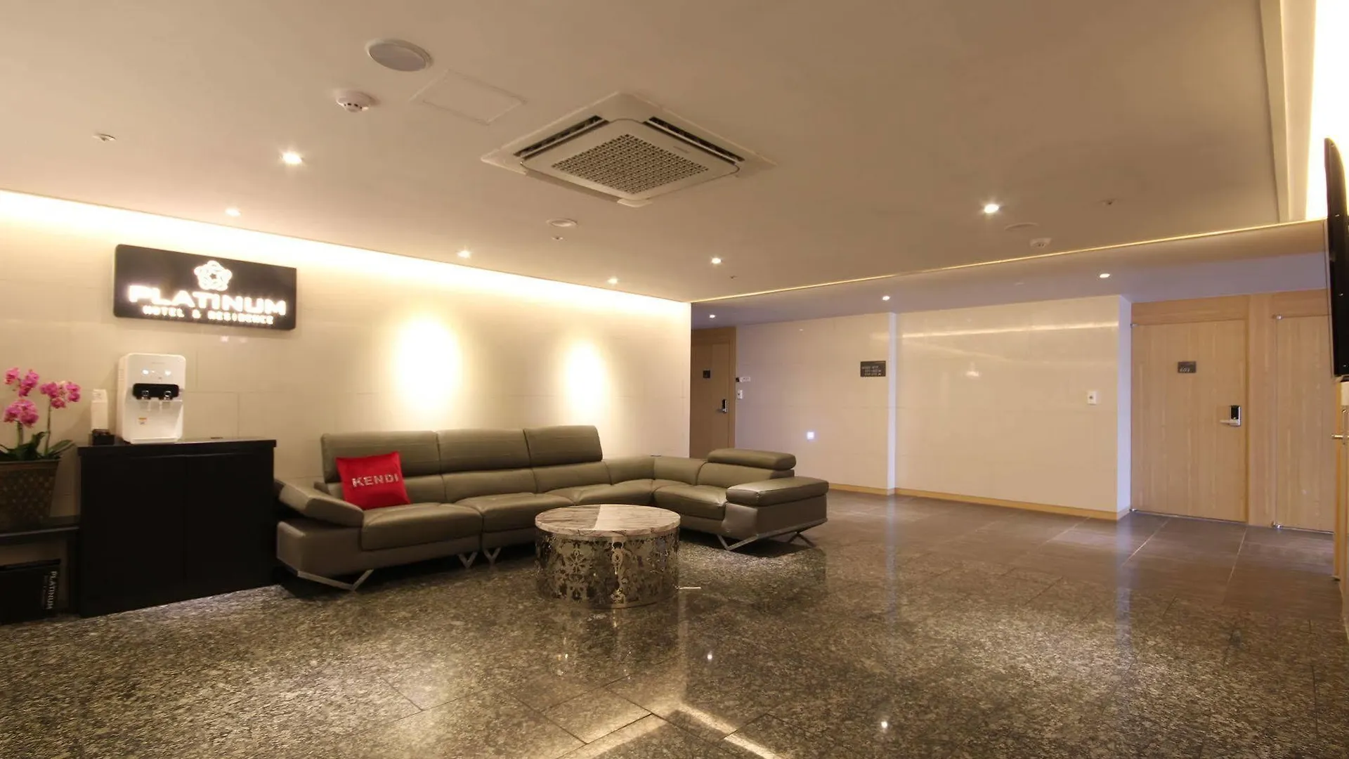 Busan Platinum Hotel Nampo South Korea
